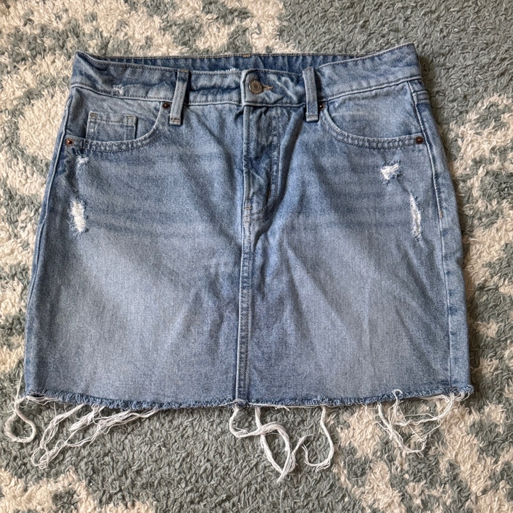 Old navy Womens OG Denim Distressed MINI Skirt mid rise 6